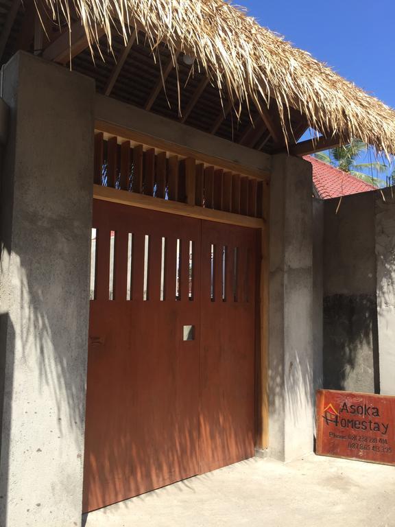 Asoka Homestay Senggigi Exterior photo
